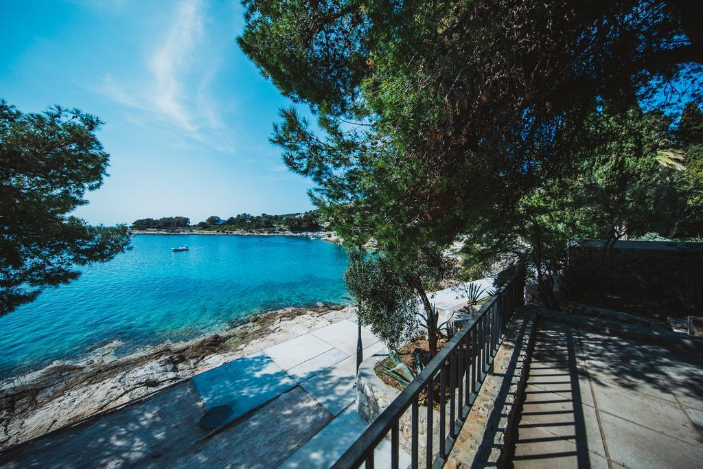 Pine Villa