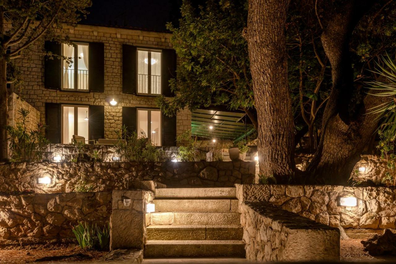 Pine Villa